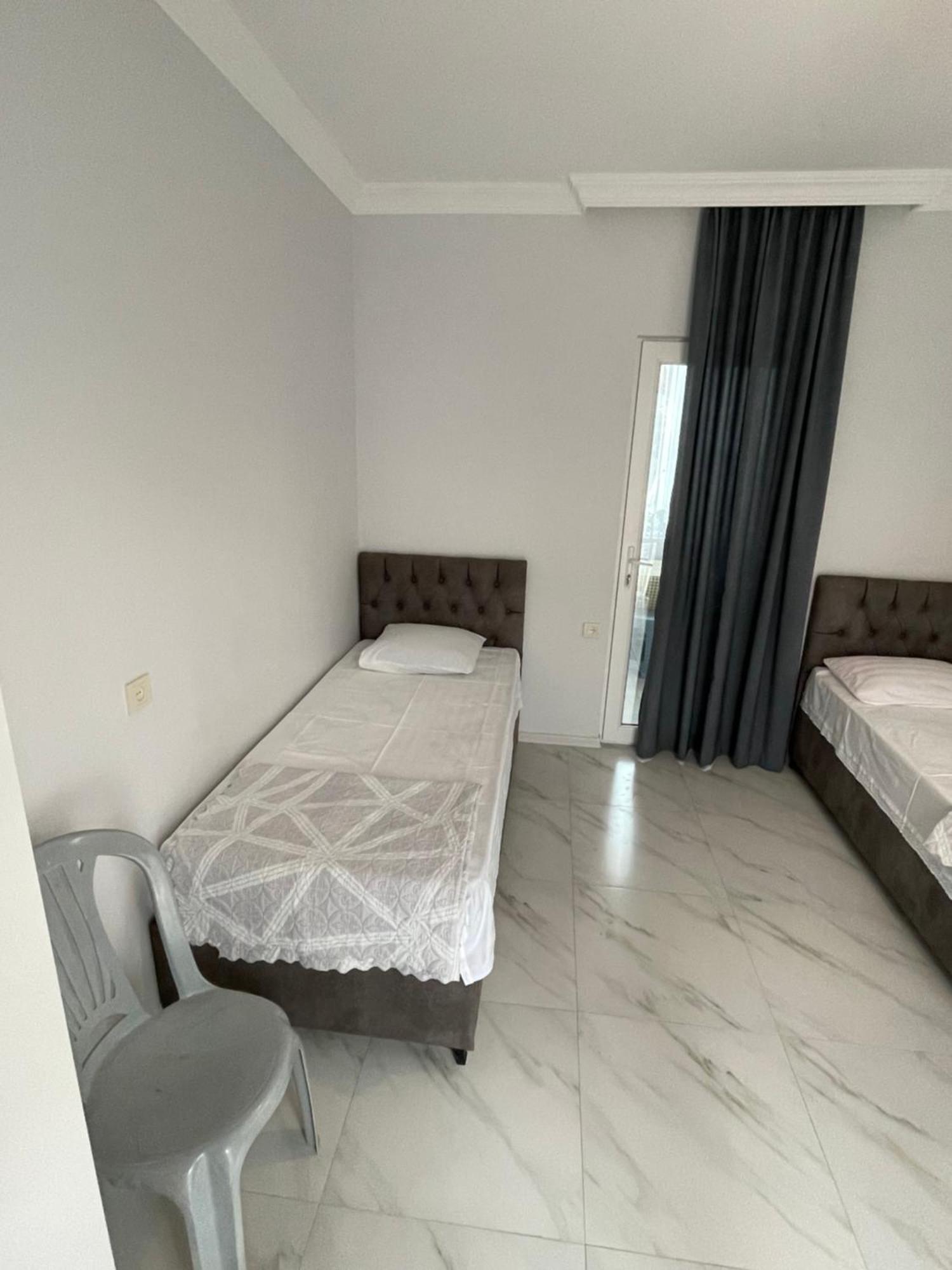 גוניו Twins Hotel מראה חיצוני תמונה