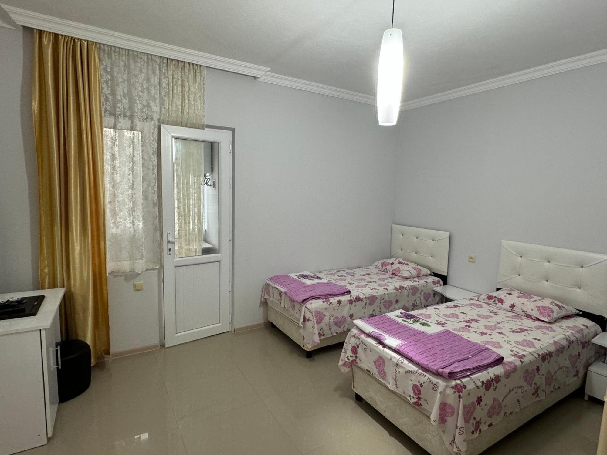 גוניו Twins Hotel מראה חיצוני תמונה