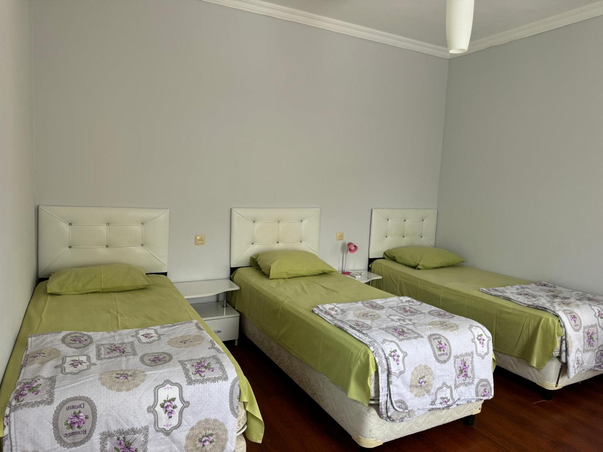 גוניו Twins Hotel מראה חיצוני תמונה