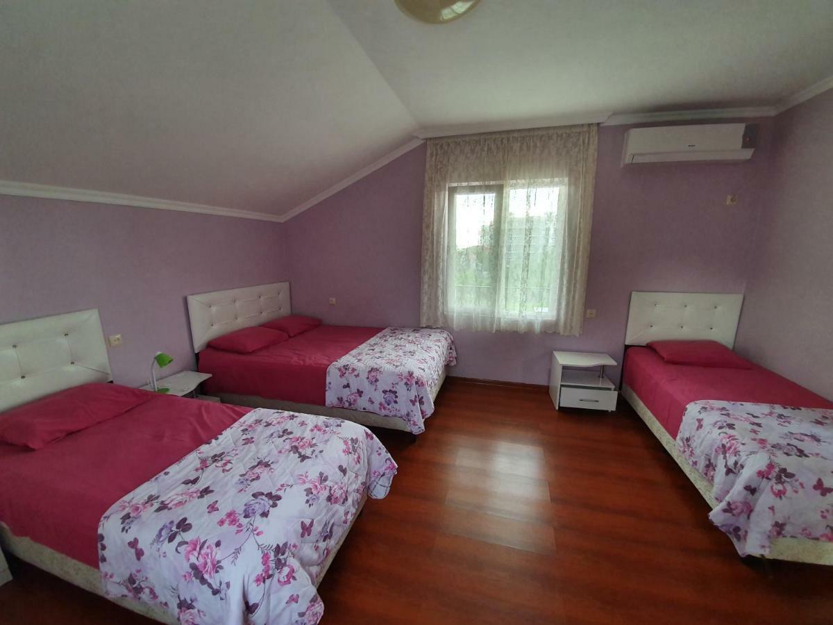 גוניו Twins Hotel מראה חיצוני תמונה